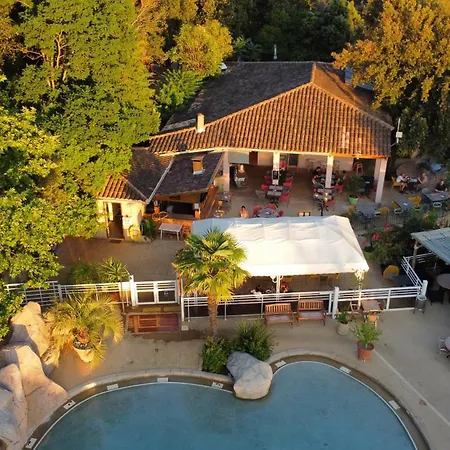 Les Oliviers 캠프장