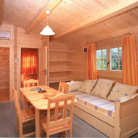 캠프장 Les Oliviers