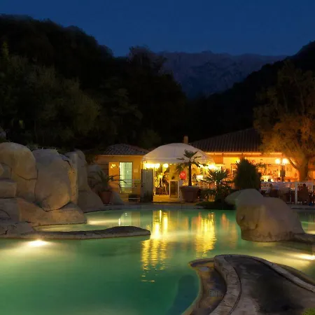 Les Oliviers Campsite Porto (Corsica)