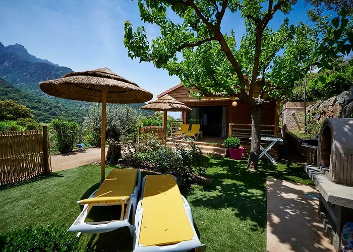 Les Oliviers Camping